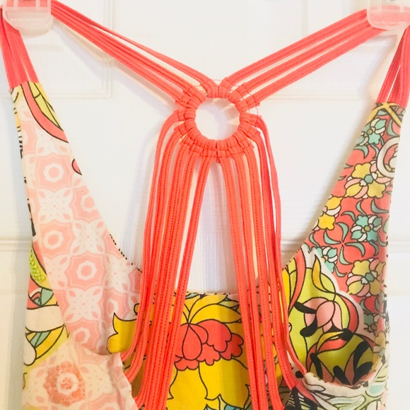 🔥 Backless Tunic Top ❤️ - Picture 3 of 8